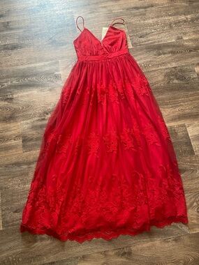 Spaghetti-Strap Red Floral Tulle woman’s Formal Dress